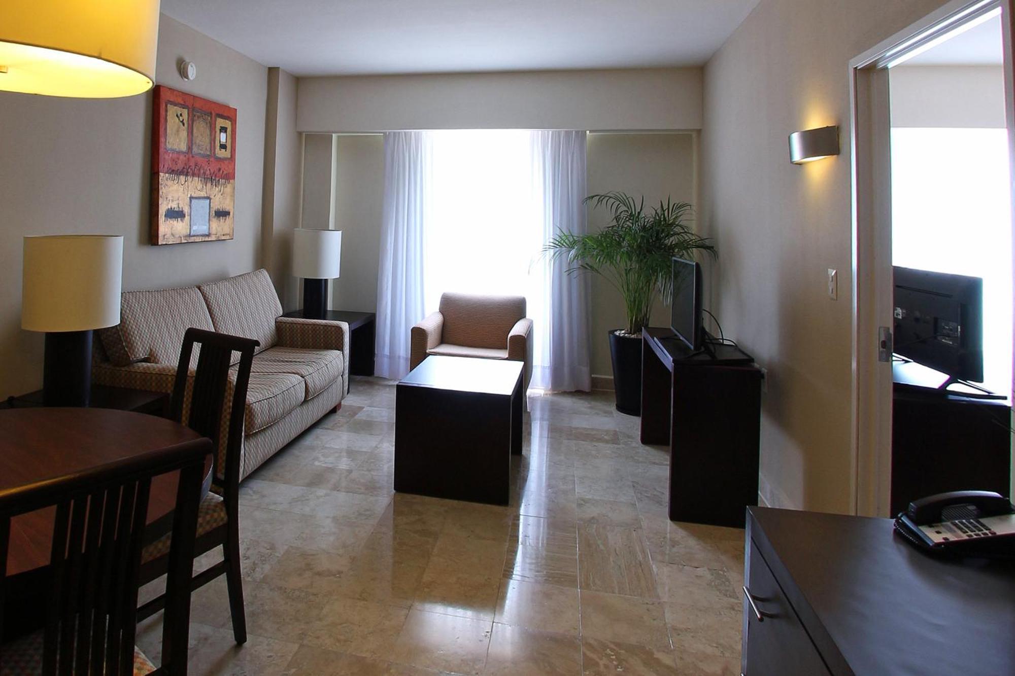 Fiesta Inn โคอาทซาโคลคอส ภายนอก รูปภาพ