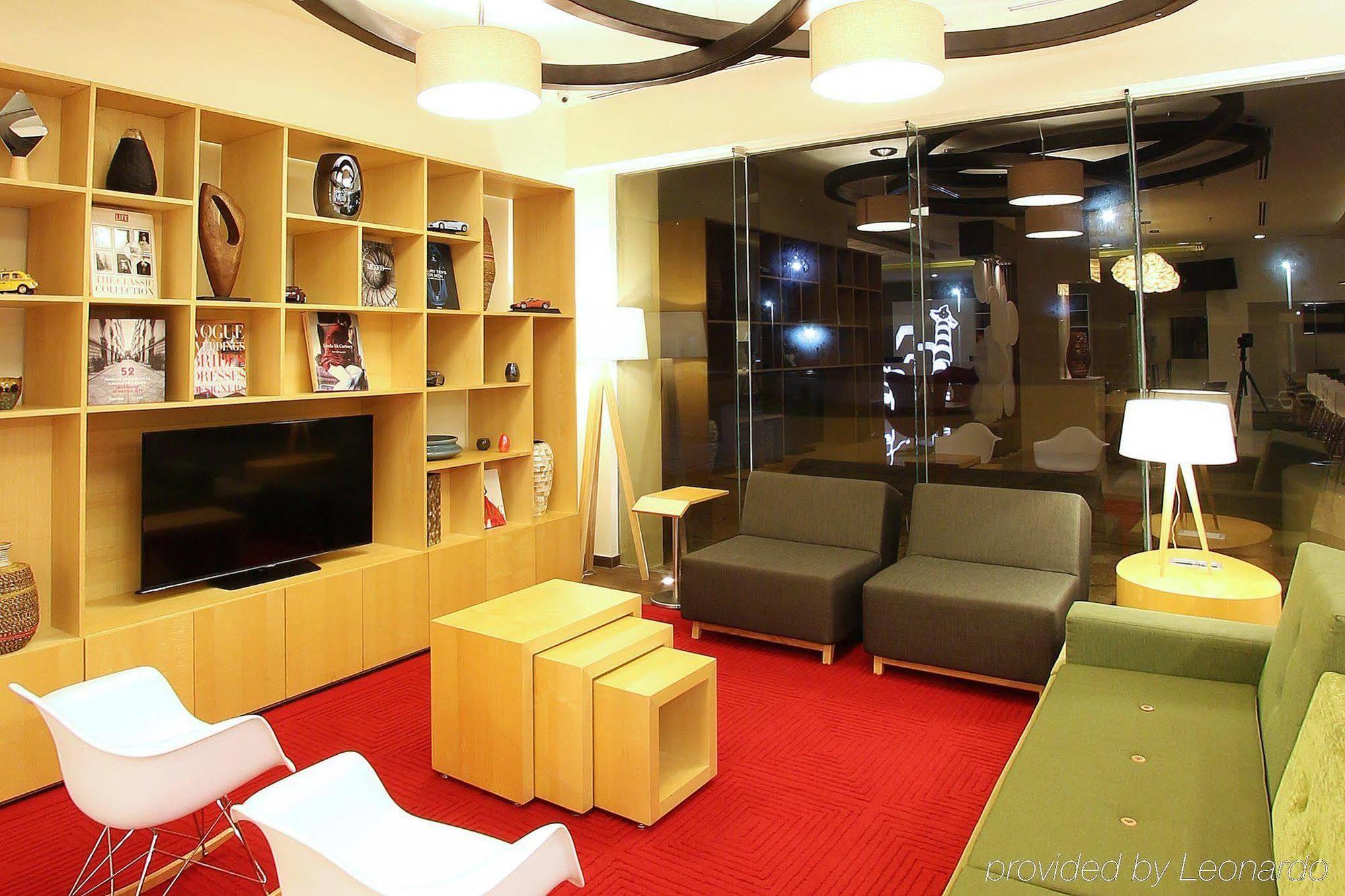 Fiesta Inn โคอาทซาโคลคอส ภายนอก รูปภาพ