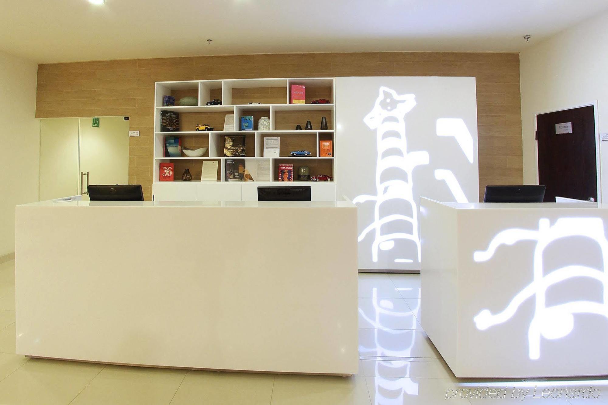 Fiesta Inn โคอาทซาโคลคอส ภายนอก รูปภาพ