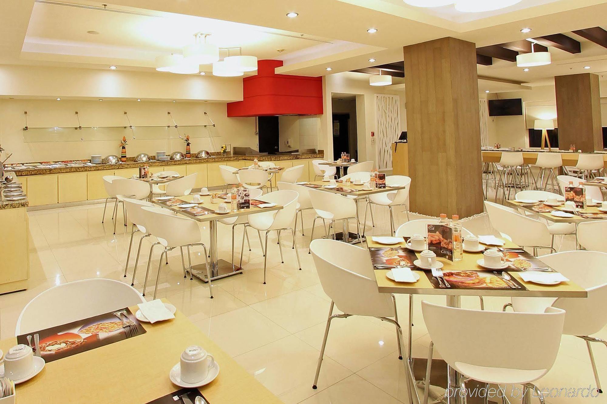 Fiesta Inn โคอาทซาโคลคอส ภายนอก รูปภาพ